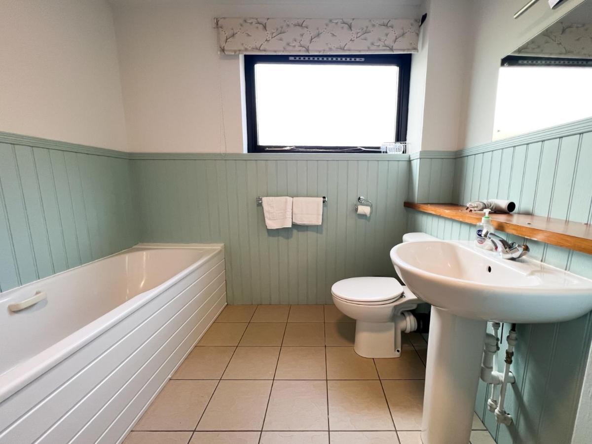 Anniesland Glasgow 1Bd Flat - Free Parking المظهر الخارجي الصورة